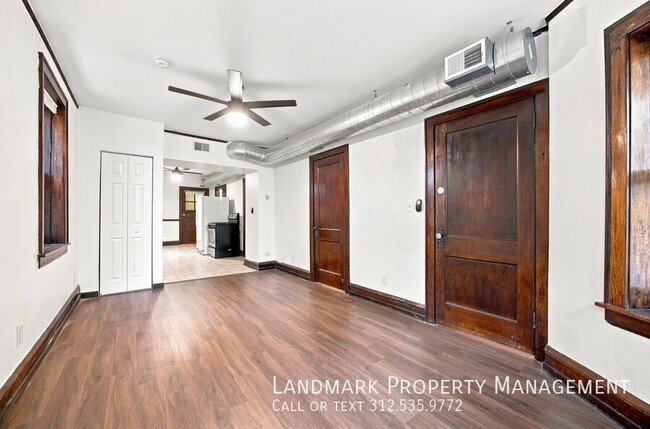Building Photo - 2962 N Allen Ave