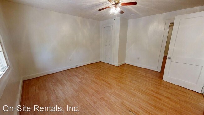 Building Photo - 2 br, 1 bath House - 5463 Trade St