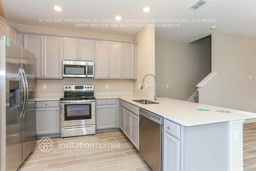 Building Photo - 573 Cherry Ridge Dr