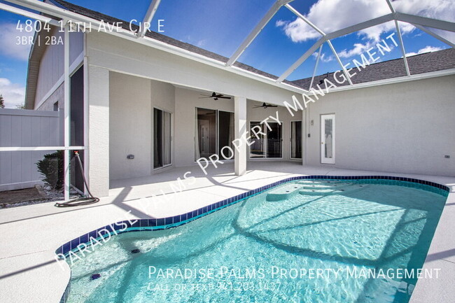 Building Photo - Terrific 3 Bedroom/2 Bath Pool Home with F...