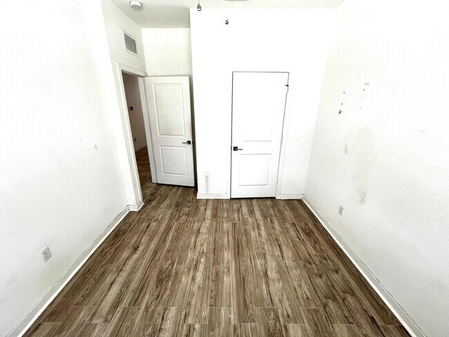 Building Photo - 6089 Wildfire Wy