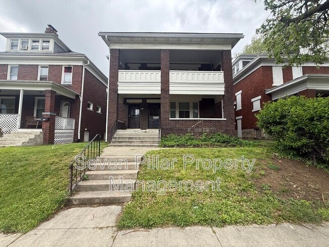 Building Photo - 1803 N 4th St