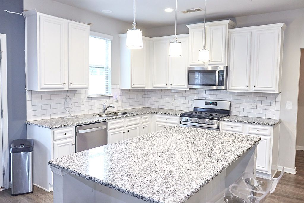 Building Photo - 7687 Volion Dr