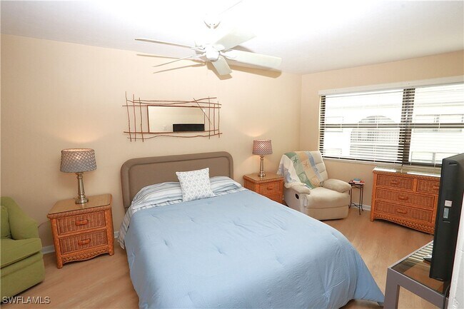 Building Photo - 1023 Anglers Cove