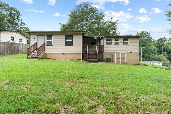 Building Photo - 4652 Patrick Dr