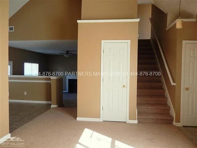 Building Photo - 3895 English Valley Dr