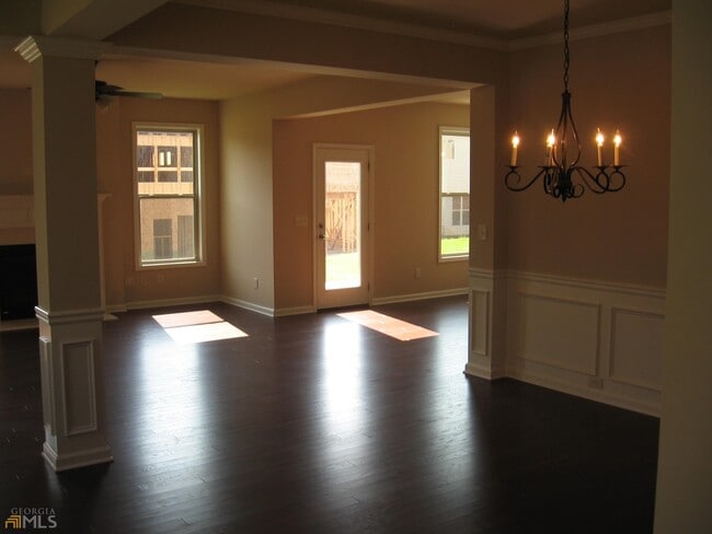 Building Photo - 4955 Ducote Trail