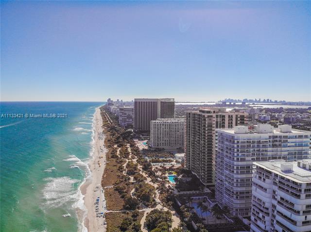 Building Photo - 10185 Collins Ave