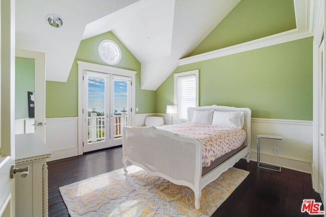 Building Photo - 6277 Sea Star Dr