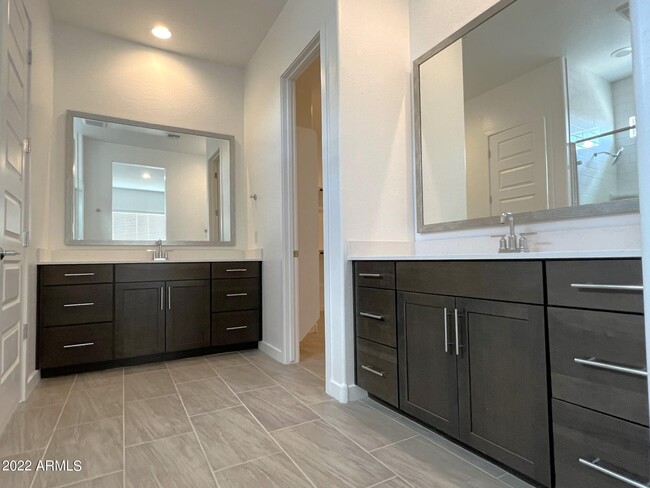 Building Photo - 12509 W Via Caballo Blanco