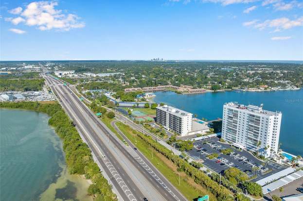 Building Photo - 7200 Sunshine Skyway Ln S