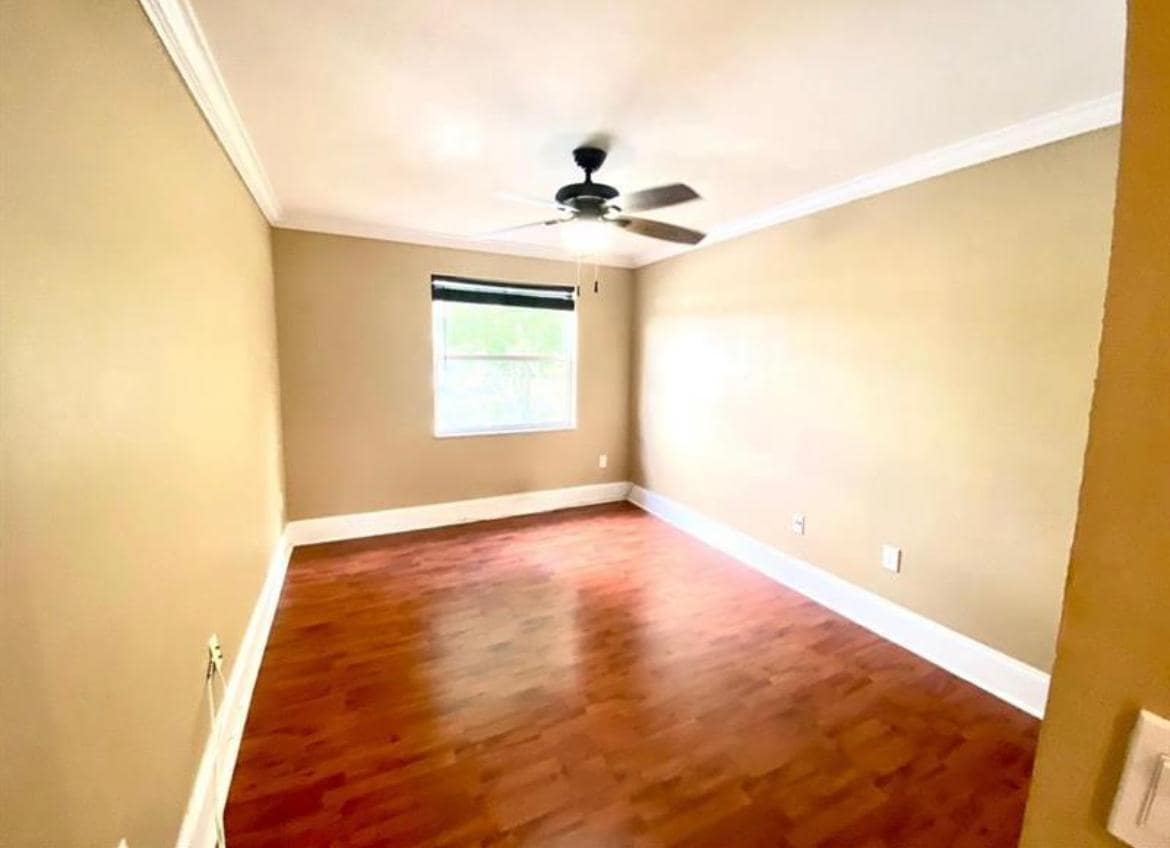 Building Photo - 599 NW 87th Ter