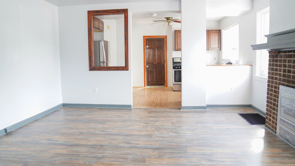 Building Photo - 3406 Beechwood Blvd
