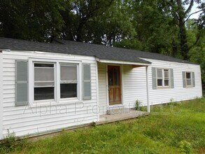 Building Photo - 31 Foxhall Rd