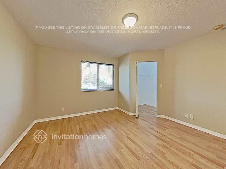 Building Photo - 2440 Cordoba Bend