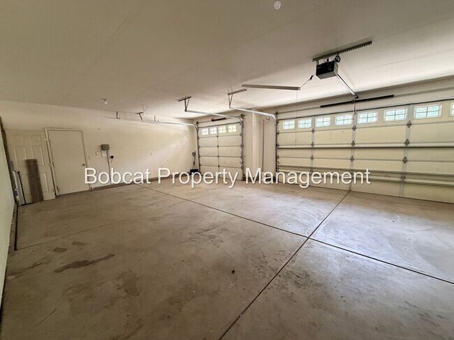 Building Photo - 1362 Branden Ln