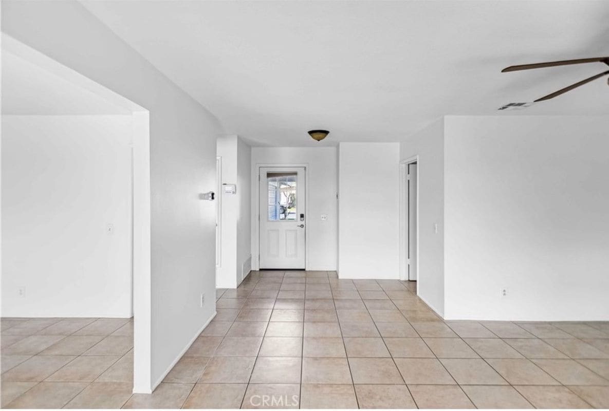 Building Photo - 81871 Victoria