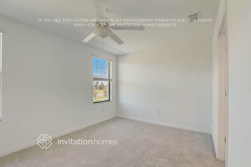 Building Photo - 2065 E Landings Wy