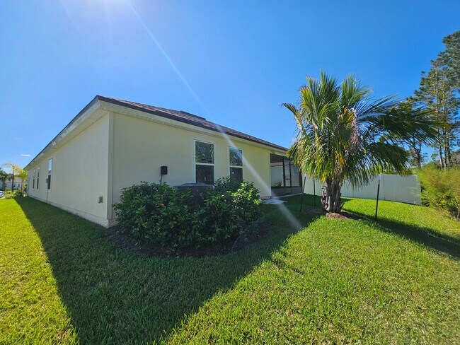 Building Photo - Sawmill Branch 4 Bedroom 2 Bath 3 Car Garage Home