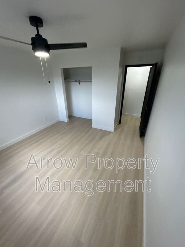 Building Photo - 215 E Arbor Ave