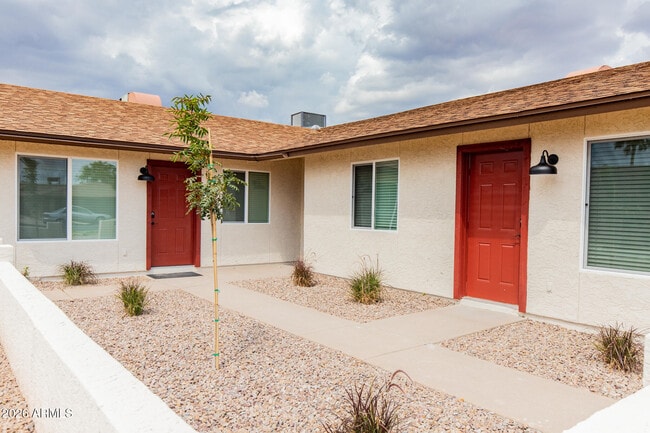Building Photo - 4644 E Caballero St