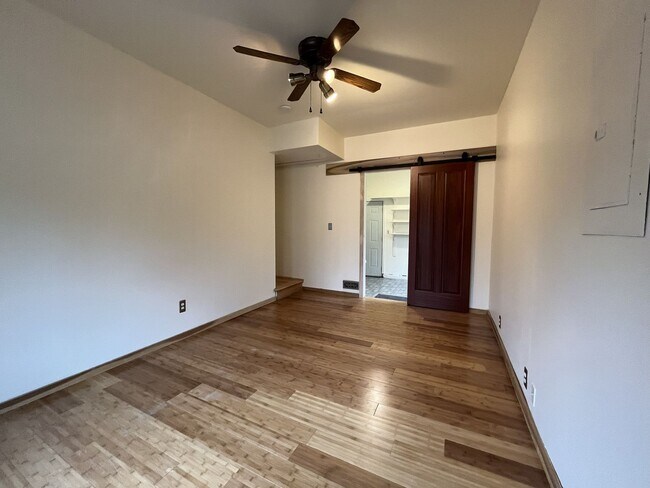 Building Photo - Cozy Portland Gem with Bright, Open Living...