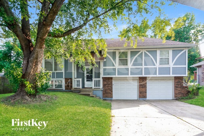 Building Photo - 8211 166th St
