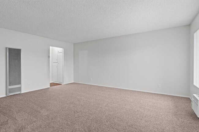 Interior Photo - 8331 Lampson Avenue