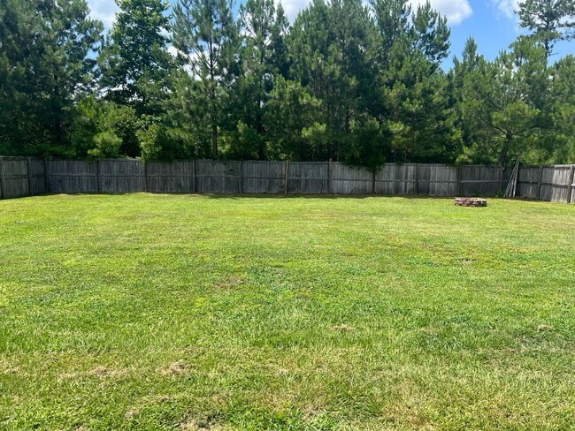 Building Photo - 238 Sweet Gum Ln