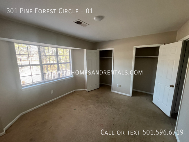 Building Photo - 301 Pine Forest Cir