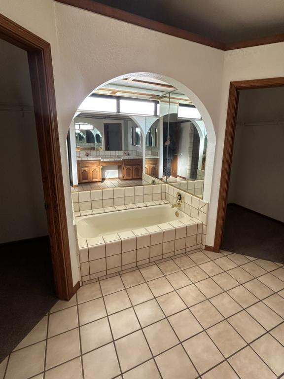 Building Photo - 15370 Tacony Rd