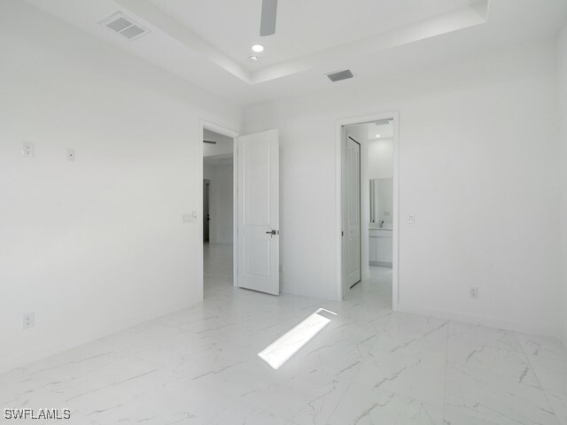 Building Photo - 2632 NW 4th Ave