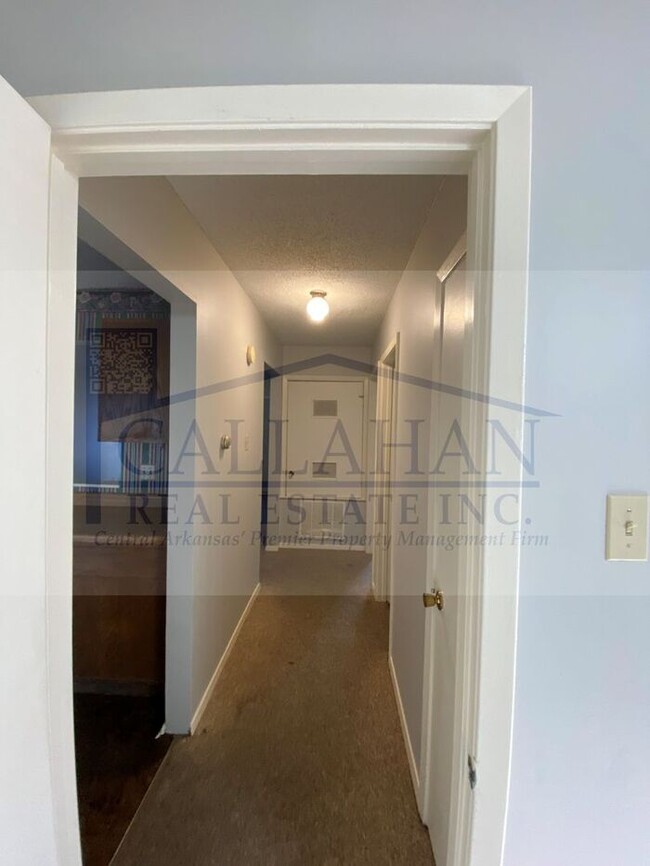 Building Photo - Maumelle 2 Bedroom Unit