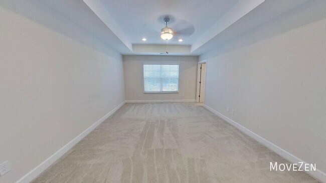Building Photo - 327 Hollenbeck Pl
