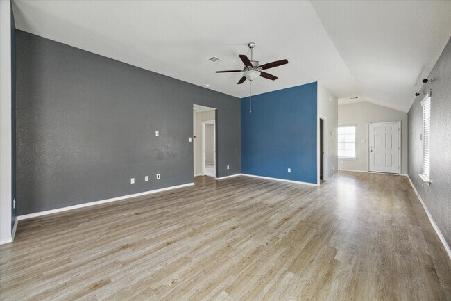Building Photo - 6747 Scarlet Sagebrush St