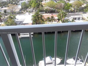 Building Photo - 2020 NE 135th St