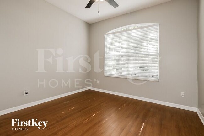 Building Photo - 8019 Moccasin Trail Dr