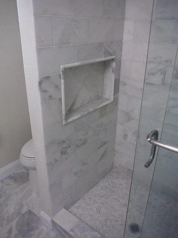 Building Photo - 4310 Cove Dr