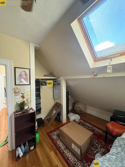 Building Photo - 36 Pratt St