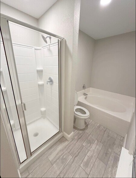 Building Photo - 9952 Sparrow Hawk Ln