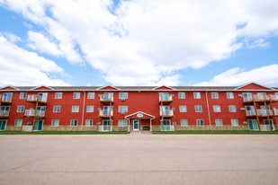 Building Photo - Berry Pointe Luxury Apartments
