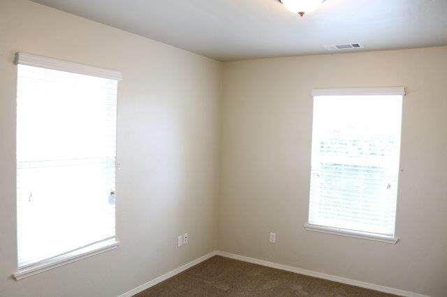 Building Photo - Henderson Center Gorgeous!  Executive Home, Beautiful finishes