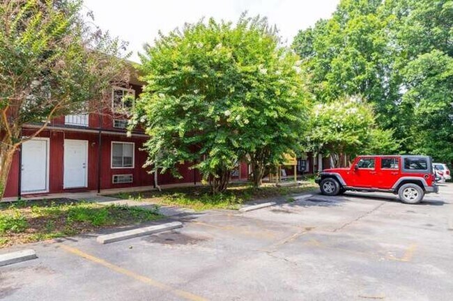 Primary Photo - "Bright & Spacious 1BR/1BA with Open Conce...
