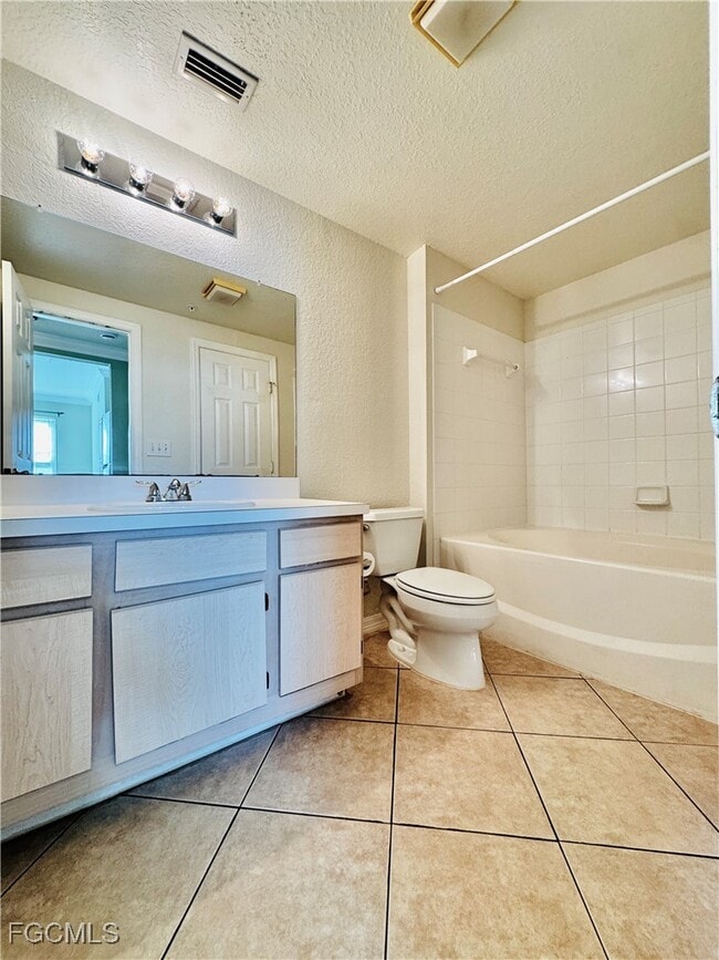 Building Photo - 23660 Walden Center Dr