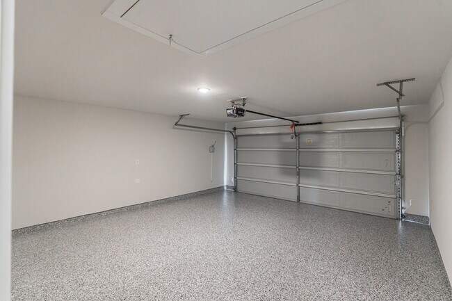 Building Photo - 9826 N Goshawk Trl