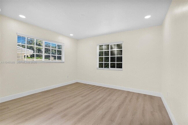 Building Photo - 5781 SW 25th St