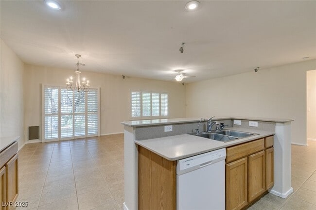Building Photo - 2154 Savannah River St