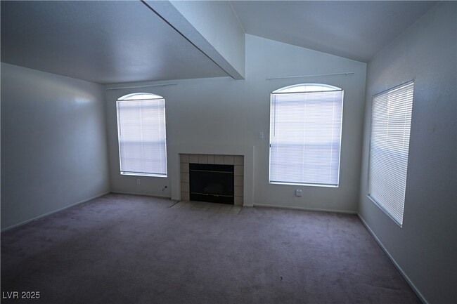 Building Photo - 8465 Blue Island Ave