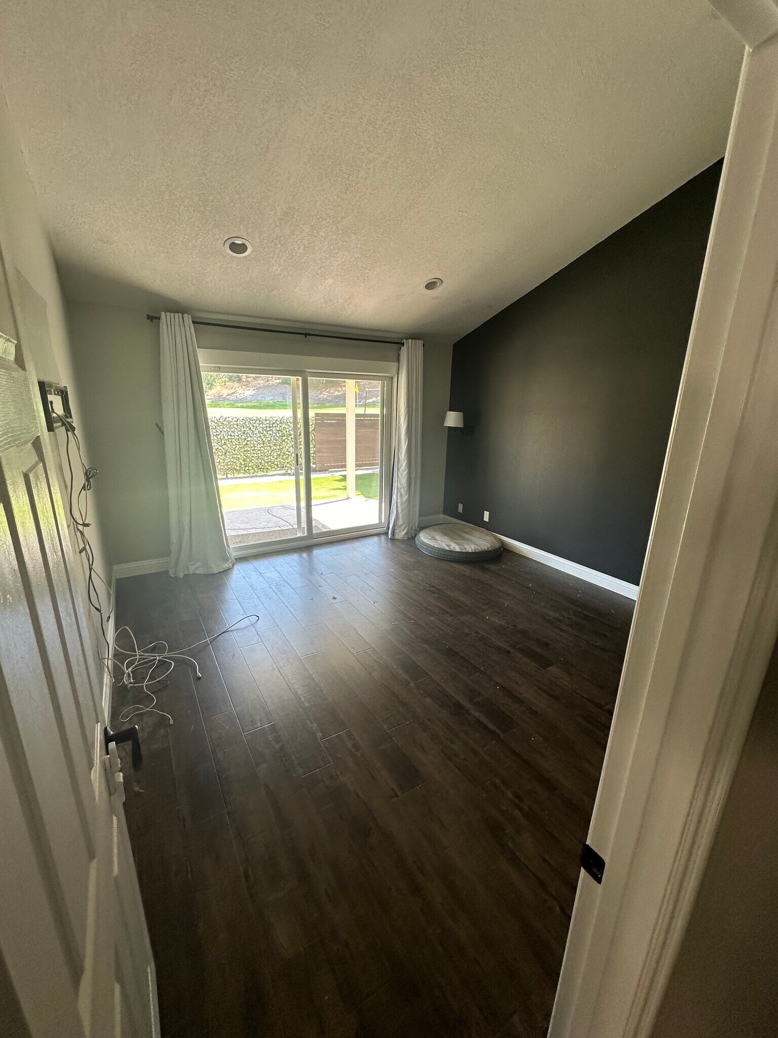 Building Photo - 4176 Minnecota Dr