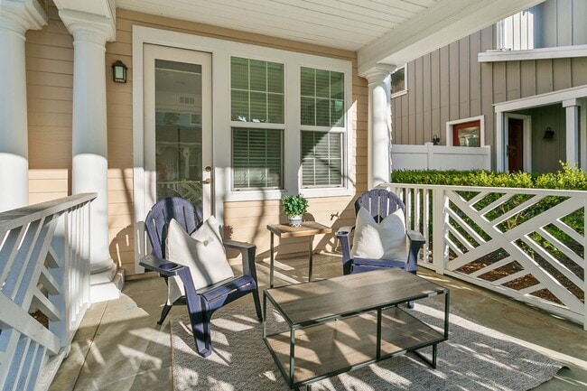 Building Photo - Tri-level Home in Ladera Ranch, now available!